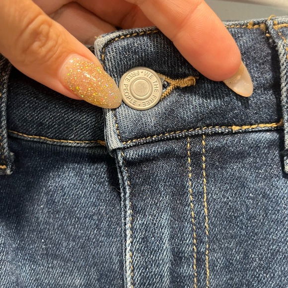 We the Free Jeans - Picture 4 of 6